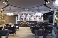 Quầy bar, cafe và phòng lounge Flamingo Premium Lan Ha Bay Resort
