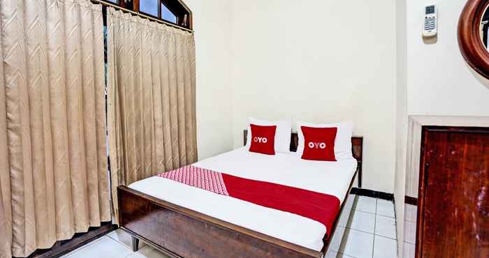 Kamar Tidur OYO 91198 Hotel Mahkota 2 Lamongan