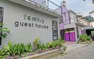 ภายนอกอาคาร 3 OYO 91202 Family Guest House Syariah