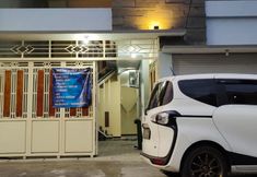 Exterior 2 OYO 91209 Arjuna Residence Syariah Sby