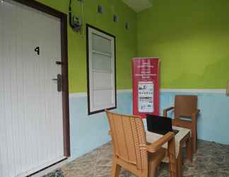 Lobi 2 OYO 91216 Siliwangi Guest House Syariah Cirebon