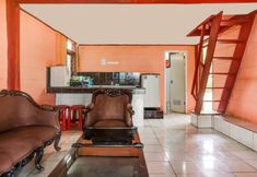 Lobby 6 OYO 91218 Villa Karang Sono