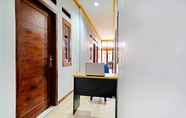 Lobby 5 SPOT ON 91221 Pondok Nsn Syariah