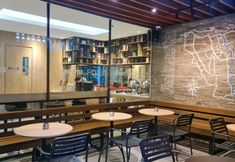 Restaurant 6 FOX Lite Grogol Jakarta