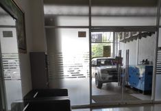 로비 4 Just Sleep Guest House