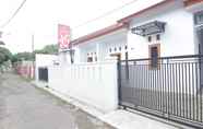 Bangunan 4 OYO 91243 Bina Syariah Guest House