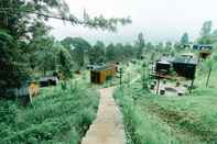 Exterior Bobocabin Gunung Mas, Puncak