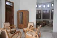 Lobby Rumah Nagan Syariah Yogyakarta