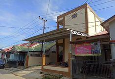 Exterior 2 SPOT ON 91249 Baroqah Guest House
