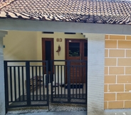 Exterior 4 OYO 91264 Homestay Ngasem 83