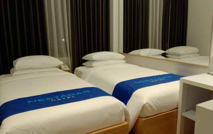 Almira Homestay Ambon RedPartner Ambon - Smart Room Smart Room
