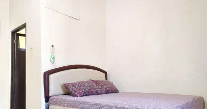 Bedroom OYO 91256 Dely Homestay Syariah