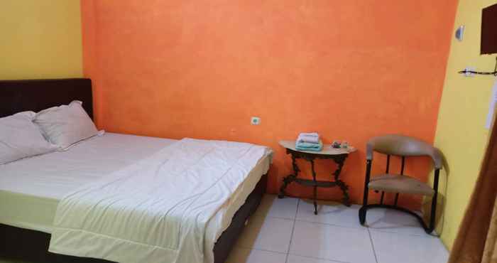 Bedroom OYO 91232 Hotel Garuda