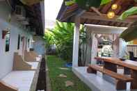 พื้นที่สาธารณะ EXPRESS O 91294 Bali Surya Surfcamp