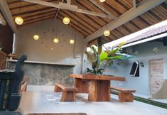 Lobby 4 EXPRESS O 91294 Bali Surya Surfcamp
