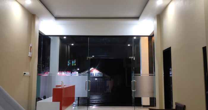 Lobby Arro Hotel Bukittinggi