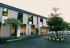 外部的 3 Hotel Bima Majalengka