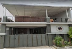 外部的 4 OYO 91341 D'phoenix Anggrek Syariah Residence Near Masjid Jami' Al Amin