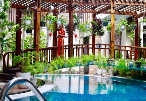 游泳池 Long Life Riverside Hotel & Spa