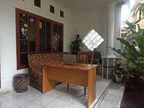 Lobby 4 SPOT ON 91339 Pondok Kost Aulia Syariah