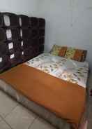 BEDROOM SPOT ON 91339 Pondok Kost Aulia Syariah