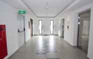 Lobby 7 Sayana Apartemen Harapan Indah