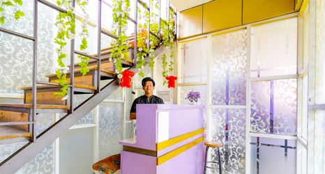 Lobby 2 OYO 91299 Violet Guest House