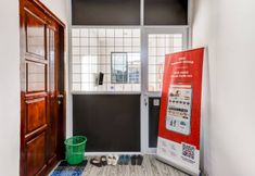 Lobby 7 OYO 91305 Merah Putih Inn