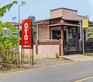 Bangunan 3 OYO 91334 Permata Papua Guest House