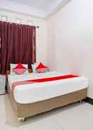 BEDROOM OYO 91322 Jawara Guest House Syariah