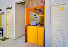 Lobi 5 OYO 91329 Guest House Le-banon Syariah