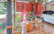 Lobby 7 SPOT ON 91337 Pandu Homestay Klaten