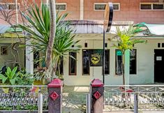 Exterior 3 SPOT ON 91320 Pondok Elia Syariah