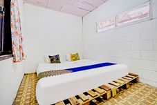 Bedroom SPOT ON 91320 Pondok Elia Syariah