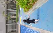 Swimming Pool 7 Apartment Emerald bintaro type 2 BR