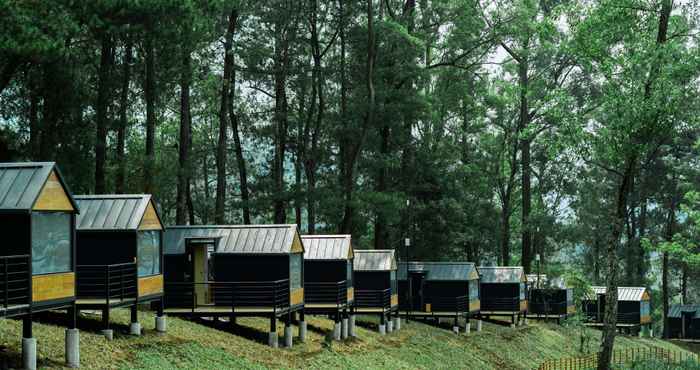 Exterior Bobocabin Coban Rondo, Malang