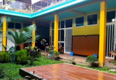 Common Space Homestay Abah Kolam Syariah