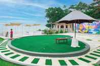 Luar Bangunan La Plage Beach Club