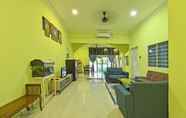 Lobi 6 OYO 90551 Zn Mix Homestay & Roomstay