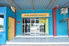 Bên ngoài Hotel O Zn Mix Homestay & Roomstay