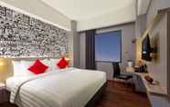 Kamar Tidur 4 Hotel Neo Gading Solo