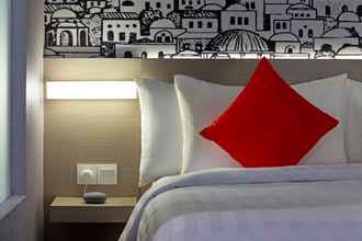 Bedroom 4 Hotel Neo Gading Solo