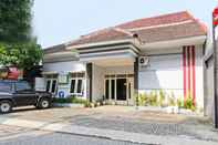 Bangunan OYO 91315 Homestay Al Maidah