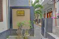 Bangunan OYO 91326 Two Mades Guest House