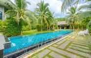 Kolam Renang 7 BK Villa