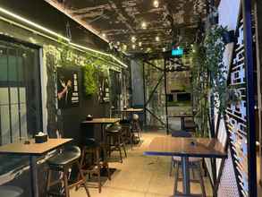 บาร์ คาเฟ่ และเลานจ์ 4 Coller Boutique Hostel