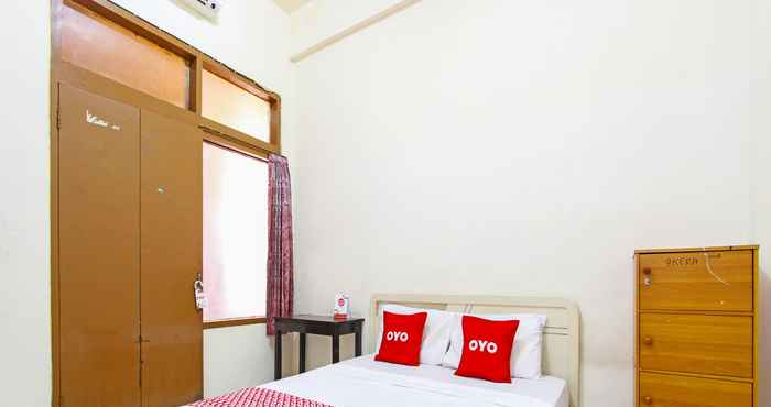 Bedroom OYO 91354 Hotel Mutiara