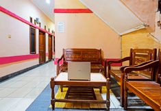 Lobby 5 SPOT ON 91367 Rumah Bundo Syariah