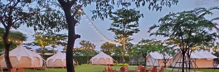 Lobby Hammock Glamping - Private Island Glamping