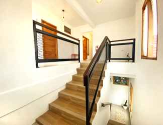 Lobi 2 Guest House Omah Anakku Syariah